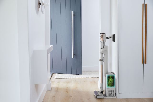 Shark IW3612CH Detect Clean Akku-Staubsauger