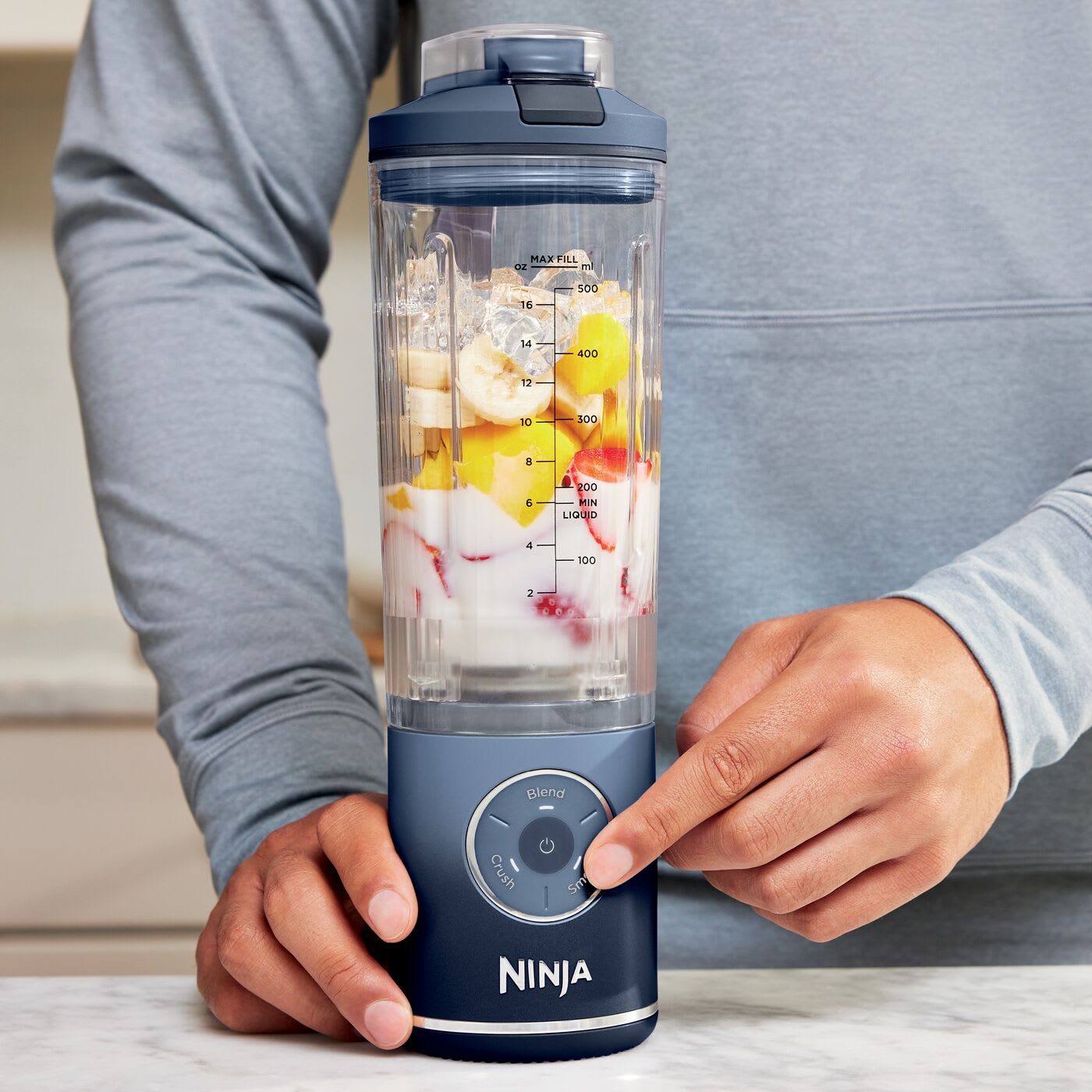 Ninja BC251EUNV Blast Max Kabelloser Mixer