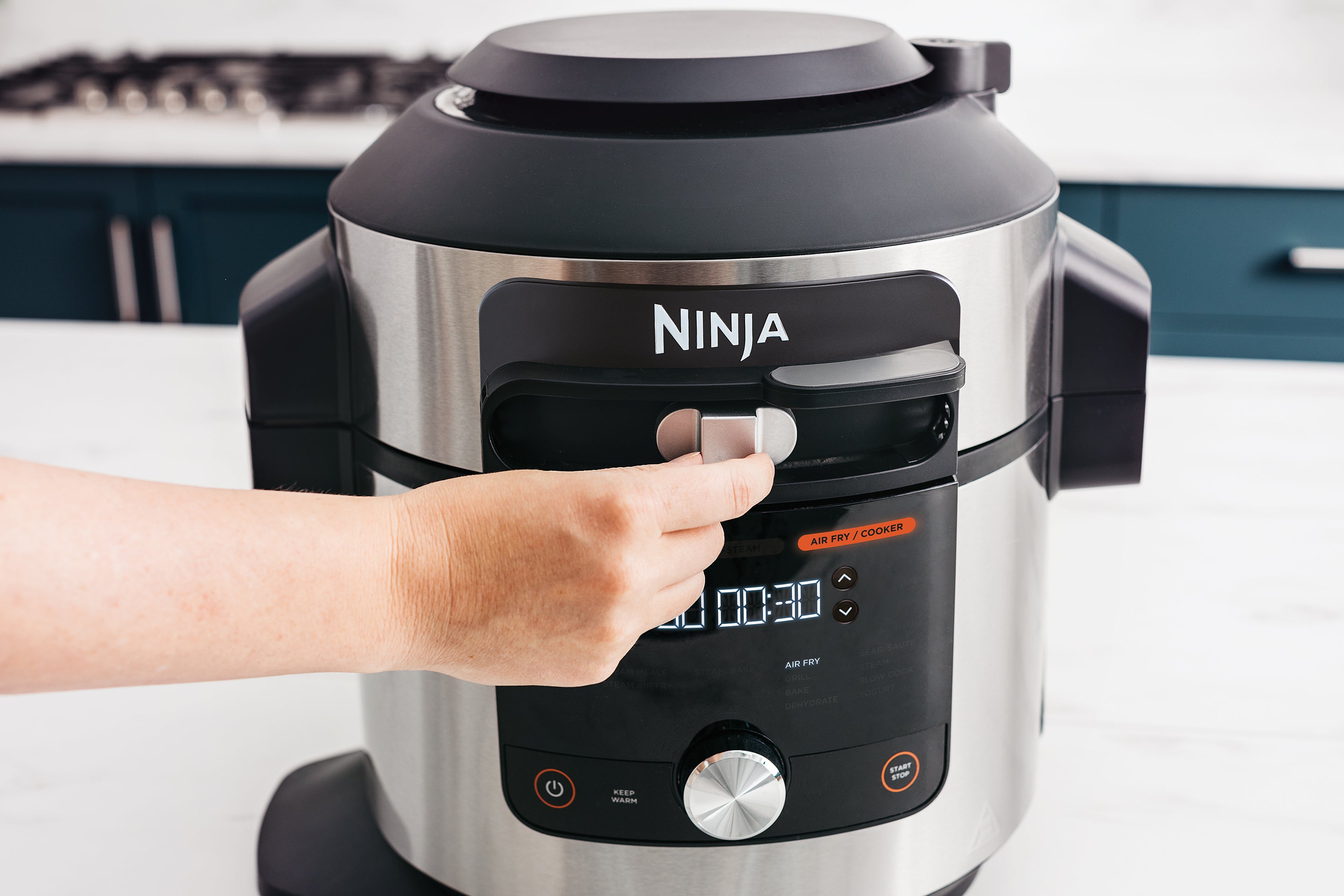 Ninja OL650CH Foodi 12-in-1 SmartLid Multikocher